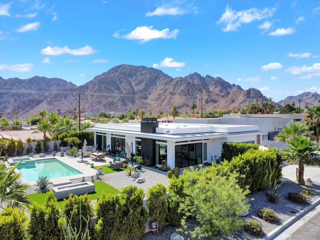 54050 Avenida Obregon, La Quinta