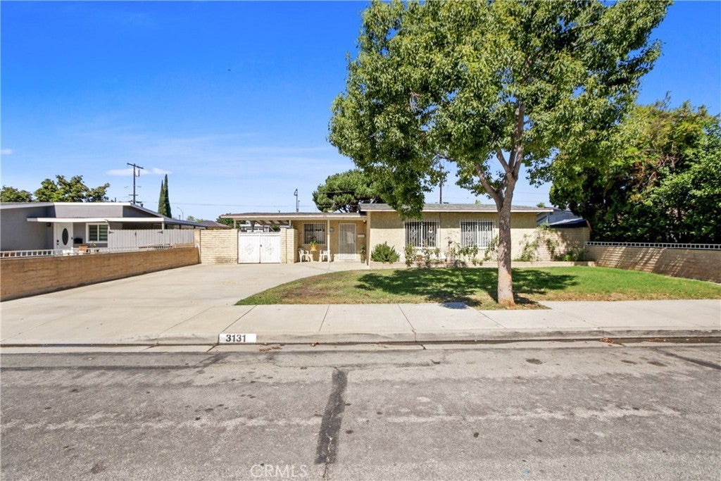 Photo of Listing #SW25182178