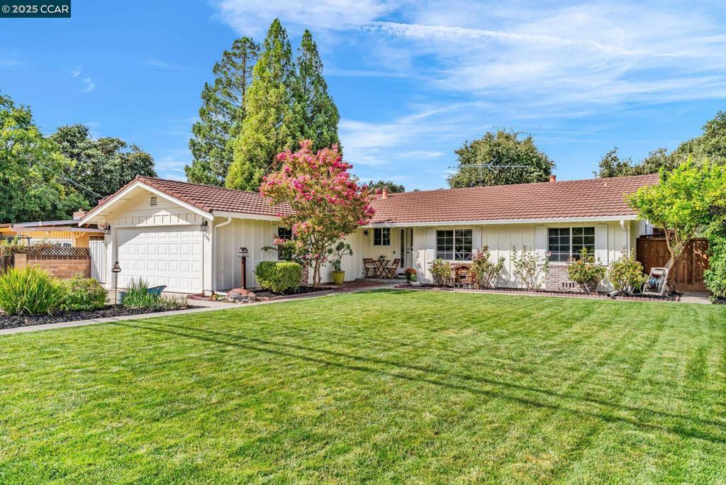 Photo of Listing #41114294