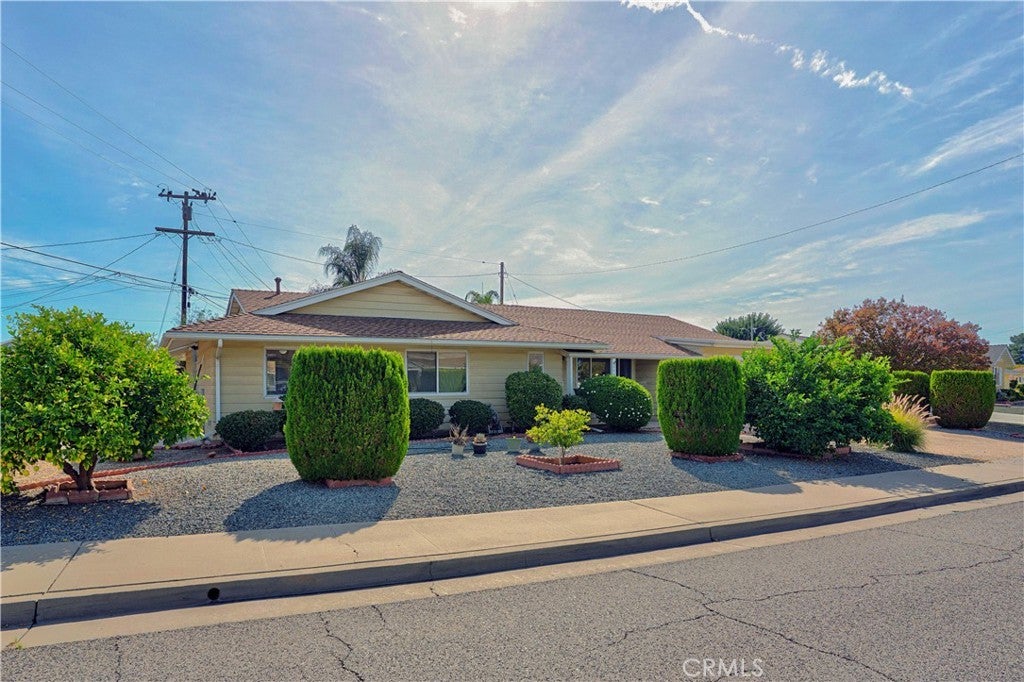 Photo of Listing #SW25236436