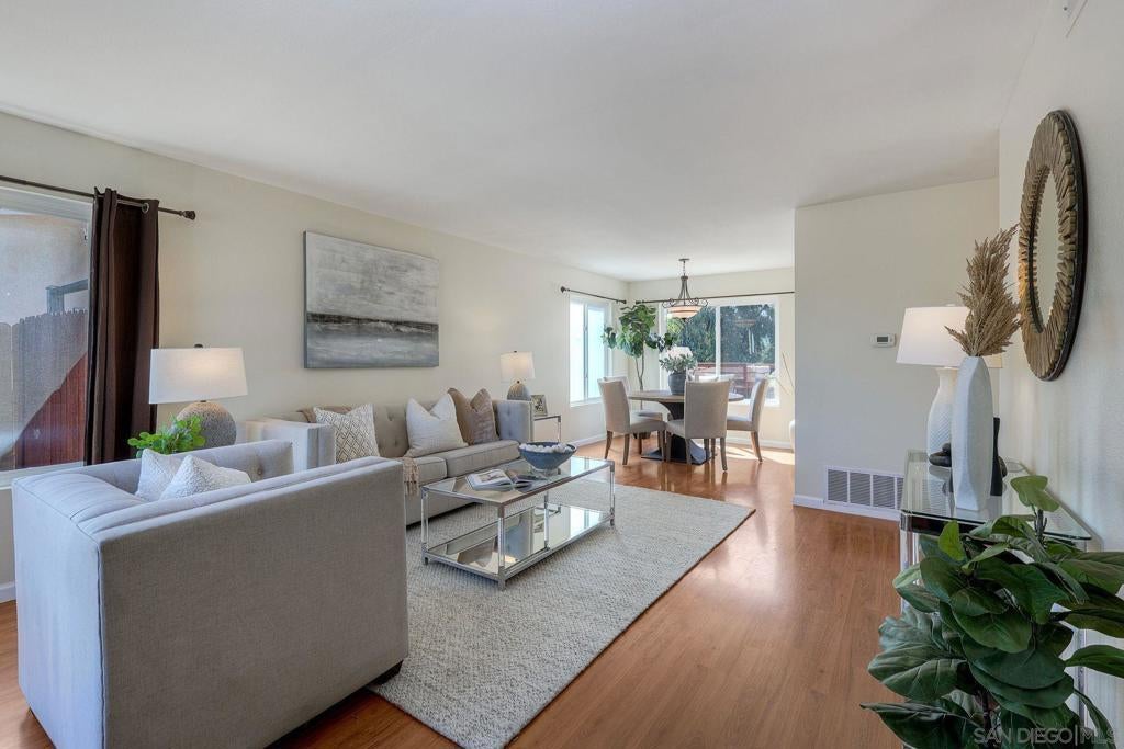 Photo of Listing #250041299SD