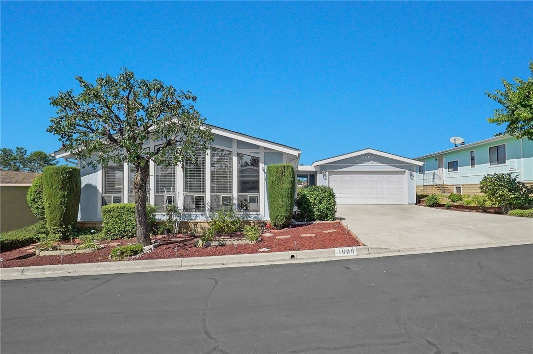 Photo of Listing #SW25236389