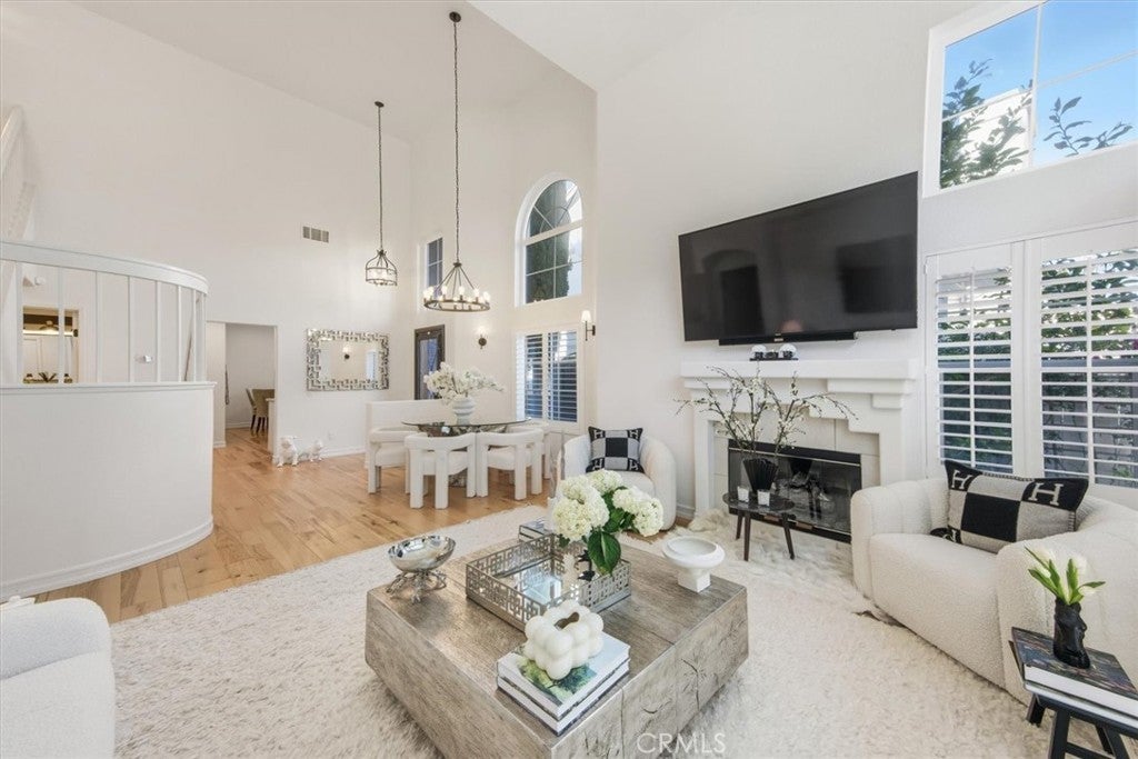 Photo of Listing #OC25231691