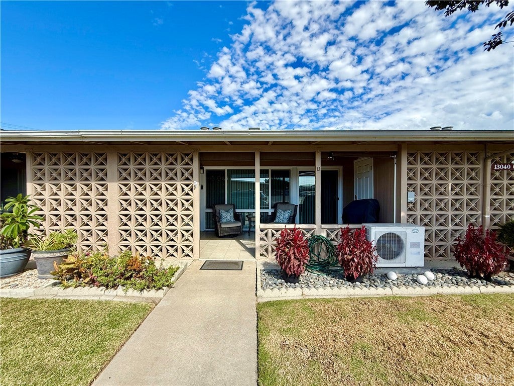 Photo of Listing #OC25236737