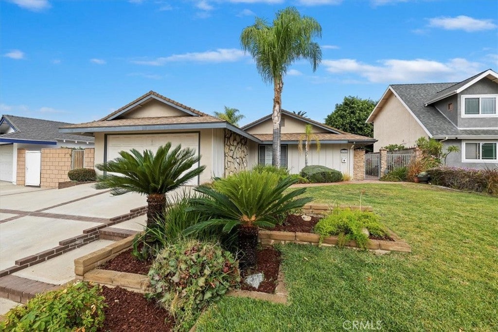 Photo of Listing #CV25236531