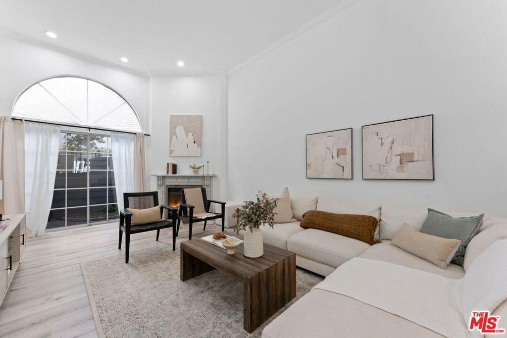 Photo of Listing #25603323