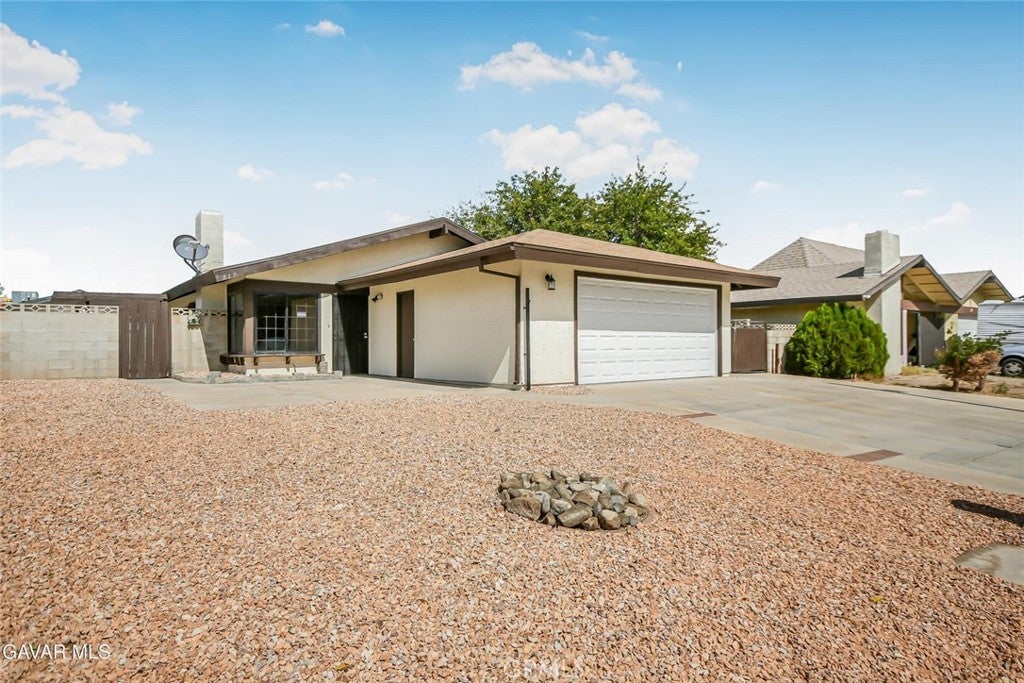 Photo of Listing #SR25236973