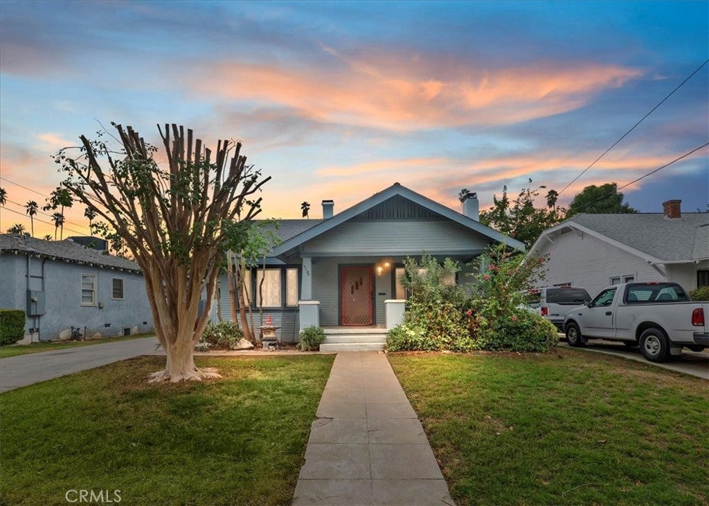 Photo of Listing #IV25236858