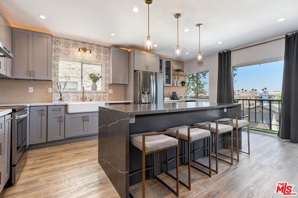 Photo of Listing #25604381