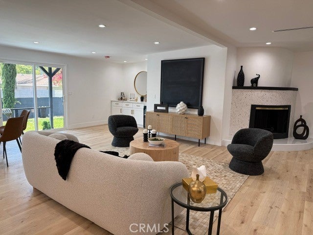 Photo of Listing #SR25237084