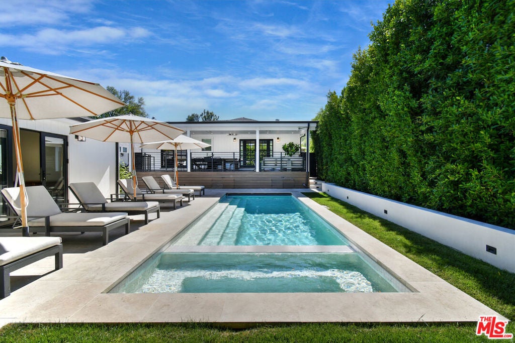 Photo of Listing #25603235