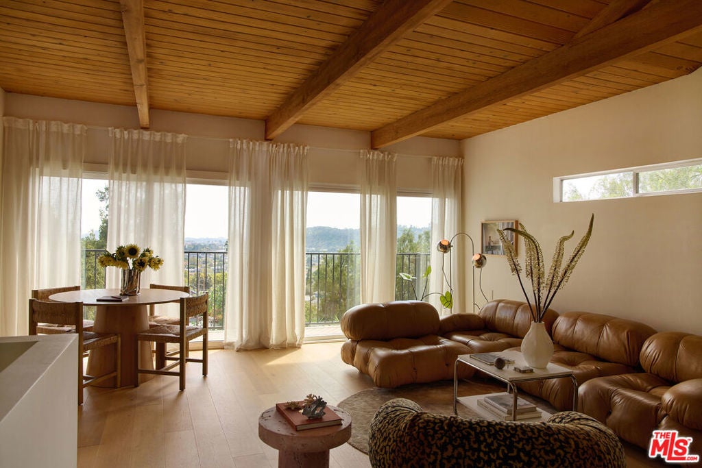 Photo of Listing #25604303