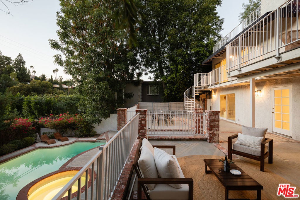 Photo of Listing #25603739