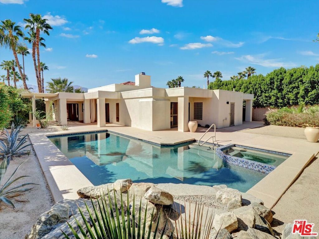40810 Centennial Circle, Palm Desert