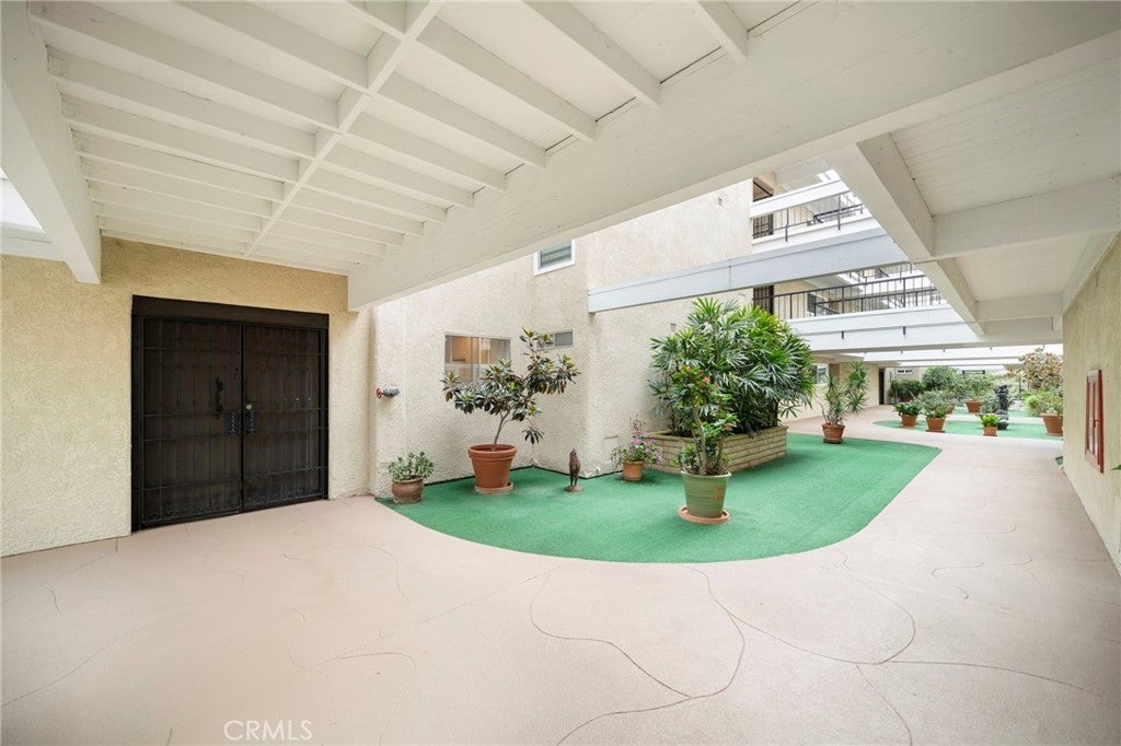 Photo of Listing #OC25237381