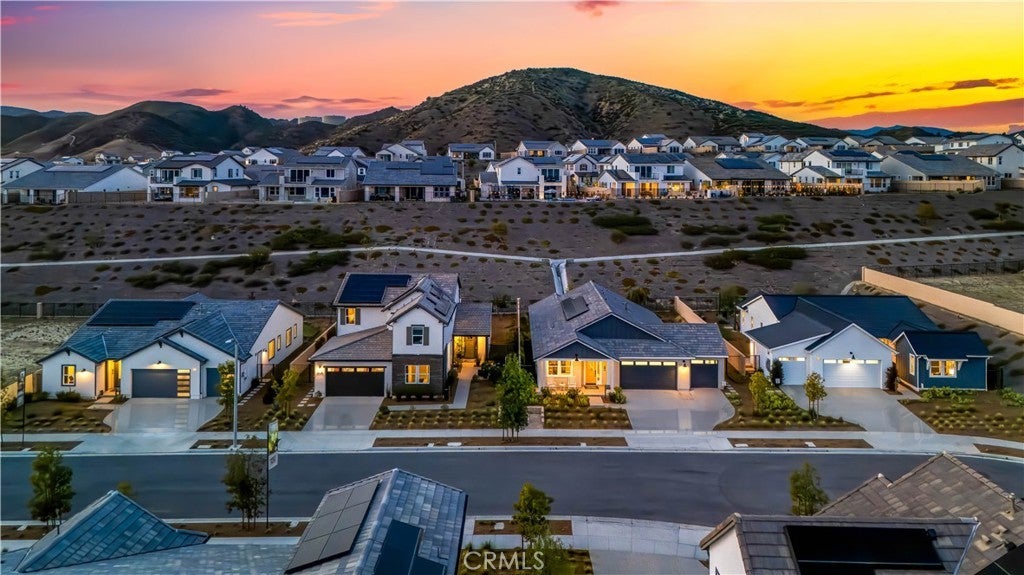 Photo of Listing #SR25237403