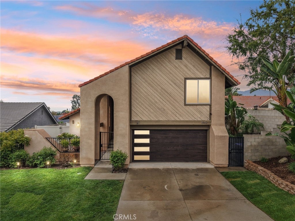 Photo of Listing #CV25217291