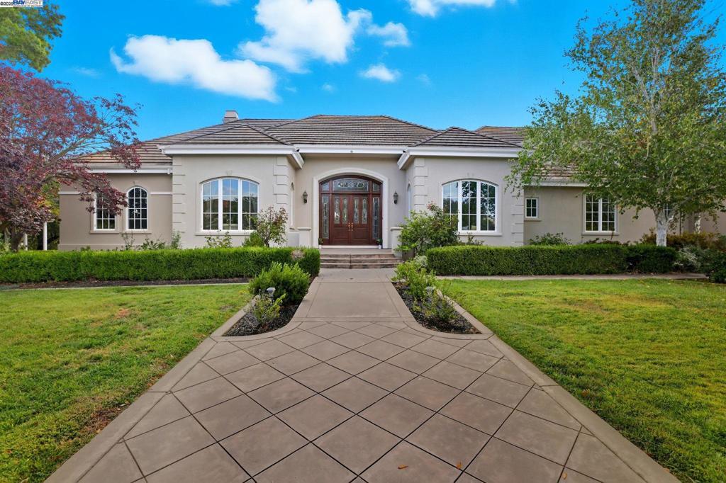 Photo of Listing #41114552