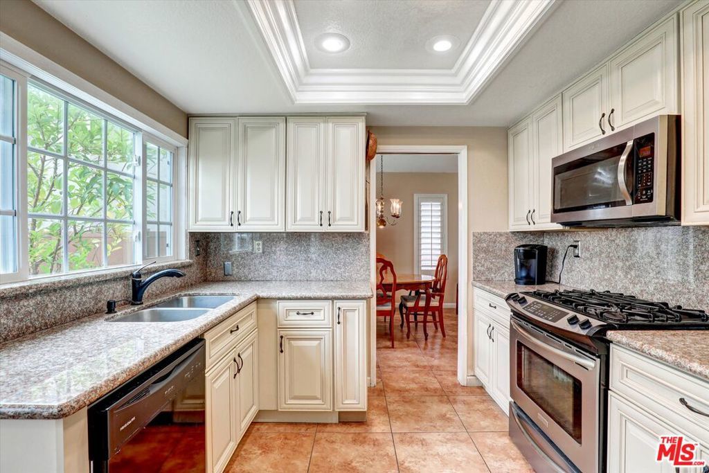 Photo of Listing #25604921