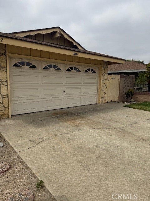 Photo of Listing #PV25223580