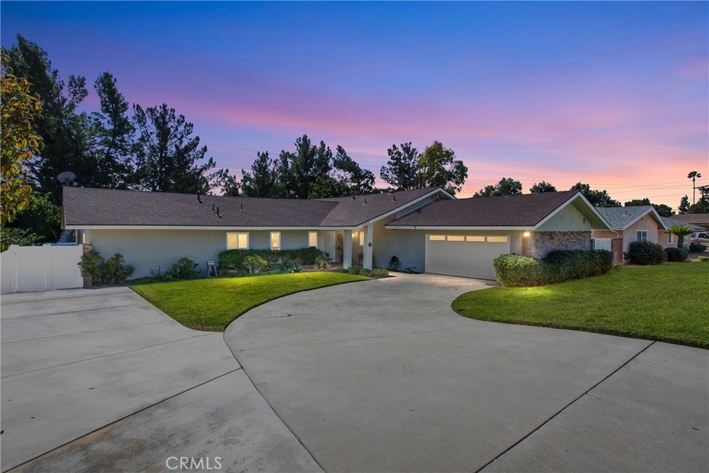 Photo of Listing #IG25237901