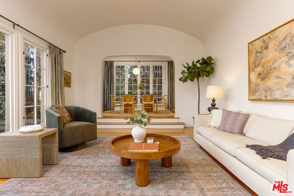 Photo of Listing #25604995