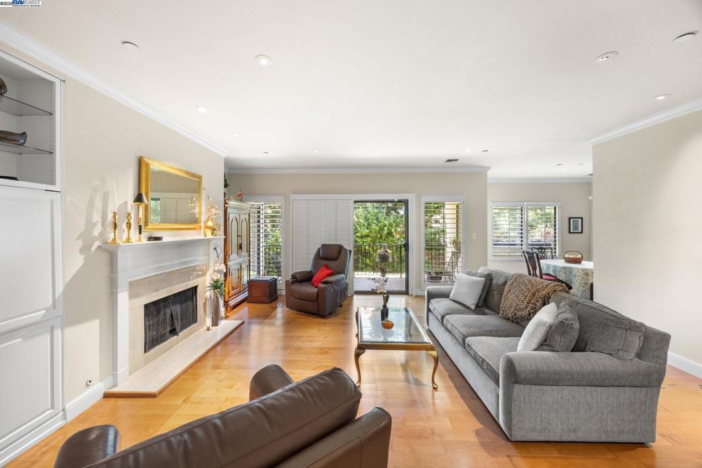 Photo of Listing #41114611