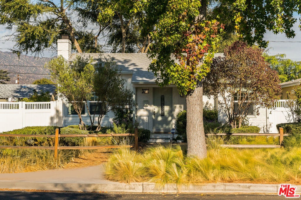 Photo of Listing #25605359