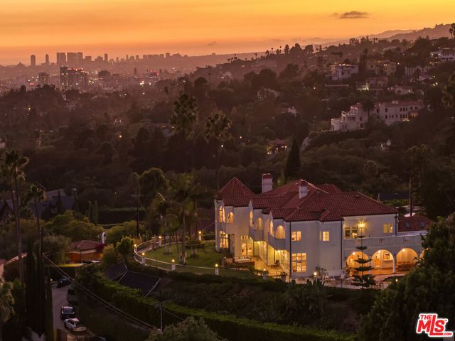 4509 Dundee Drive, Los Angeles