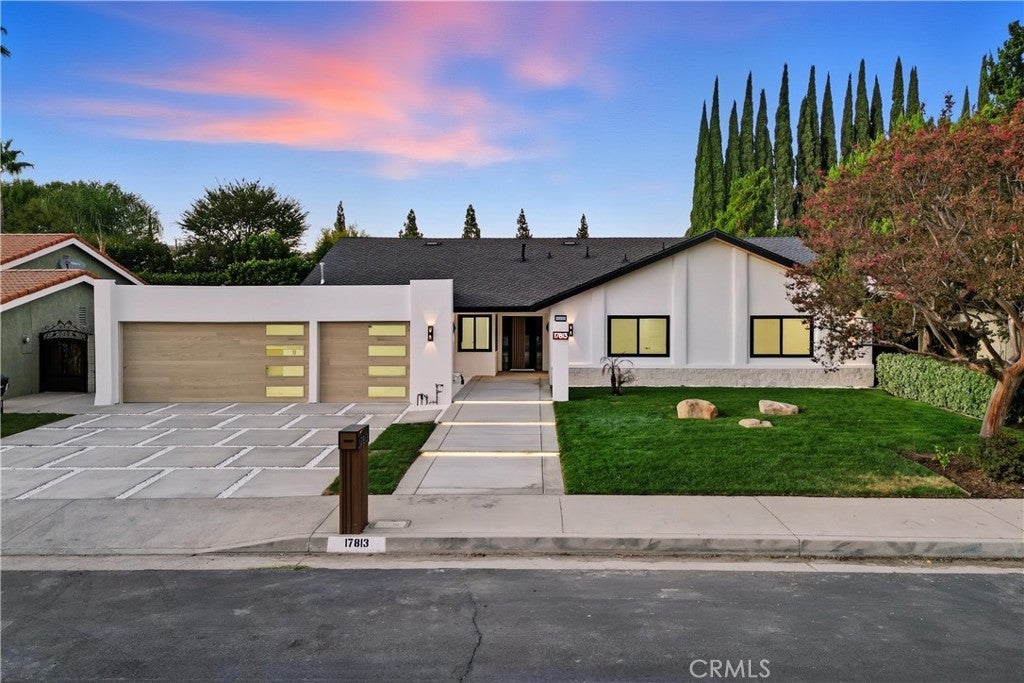 Photo of Listing #SR25238585