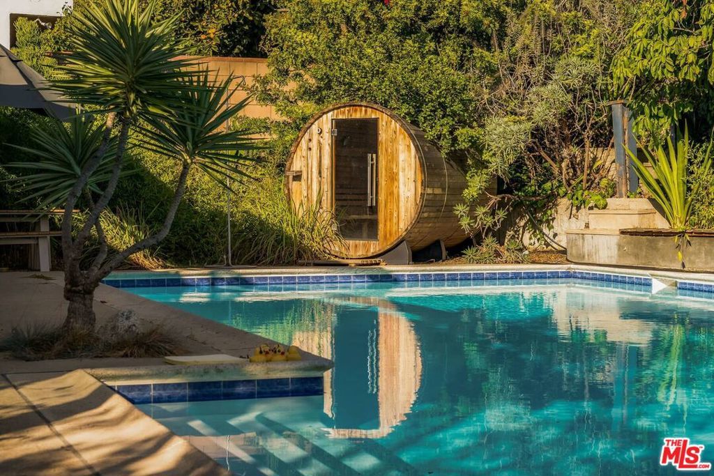 Photo of Listing #25605001