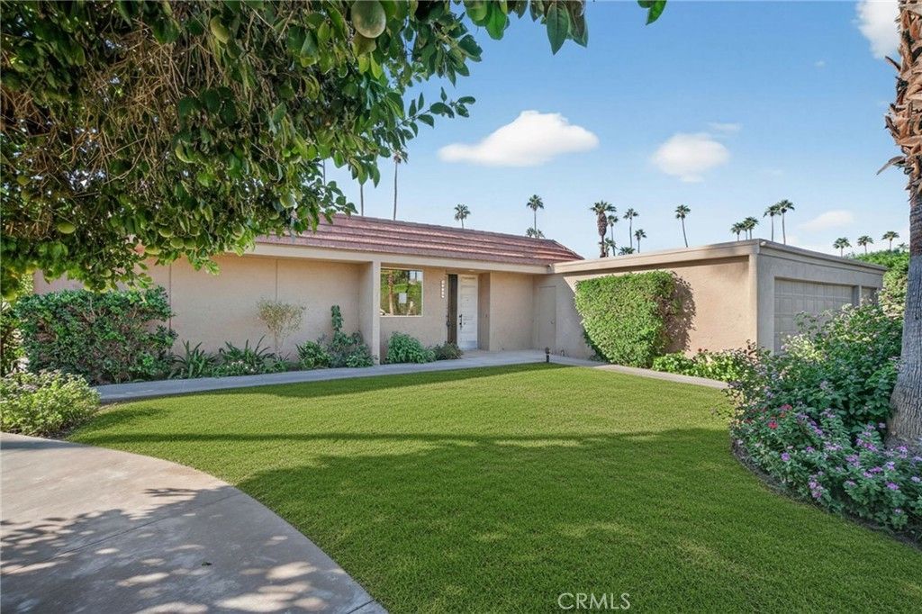 76695 Roadrunner, Indian Wells