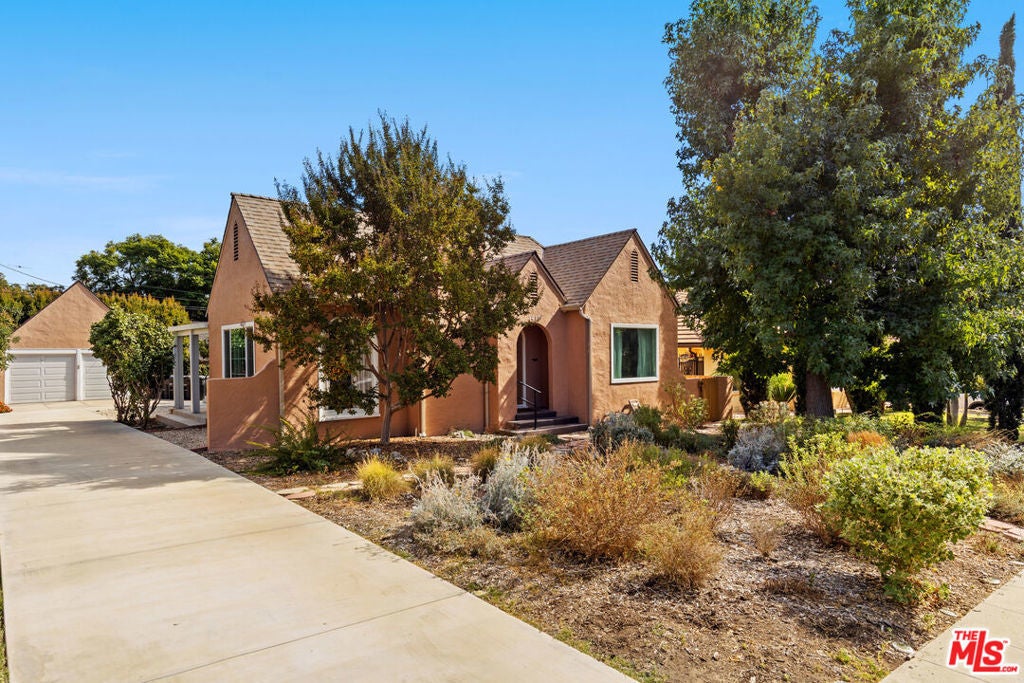 Photo of Listing #25605989