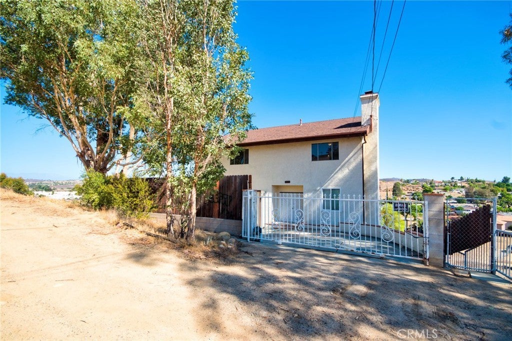 Photo of Listing #TR25238463