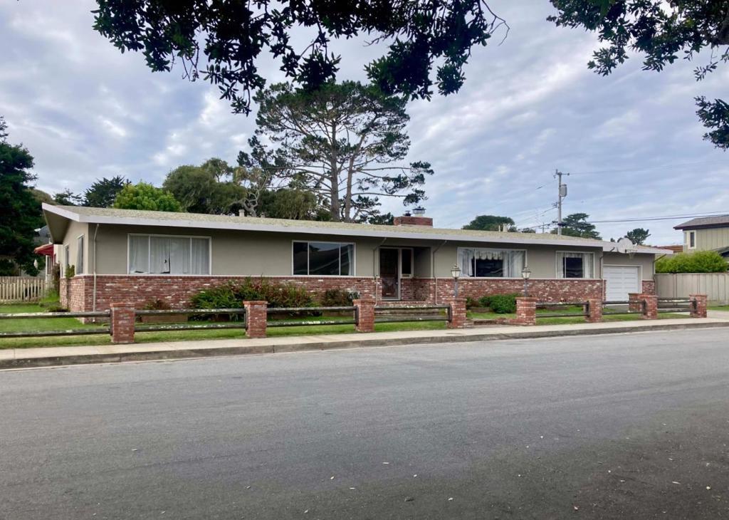 Photo of Listing #ML82024773