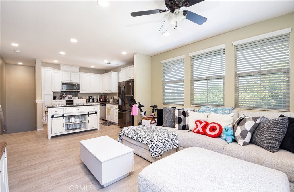 Photo of Listing #IG25239606