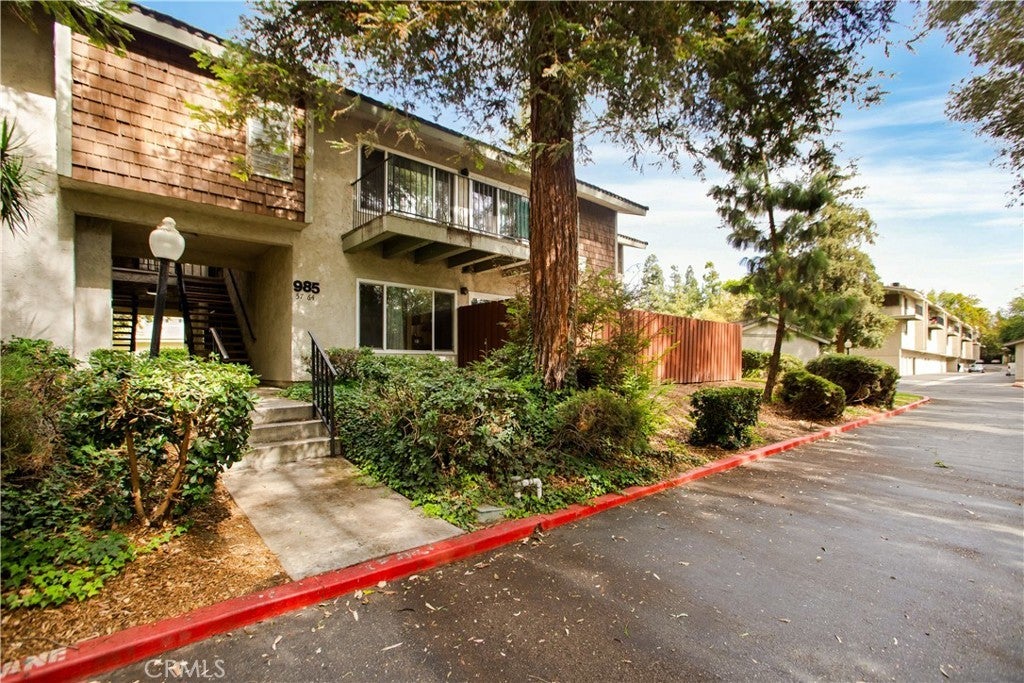 Photo of Listing #DW25236556