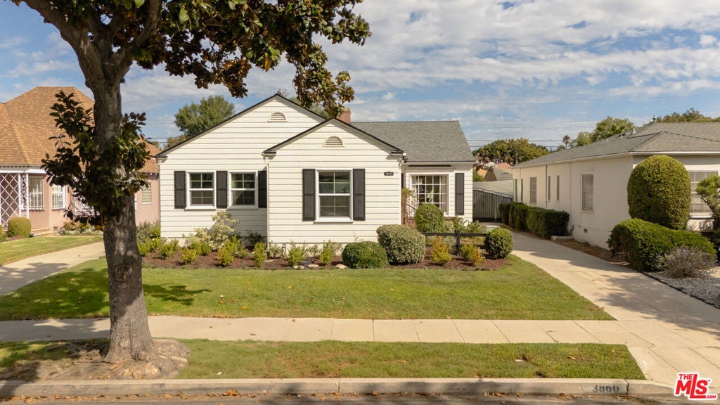 Photo of Listing #25605849