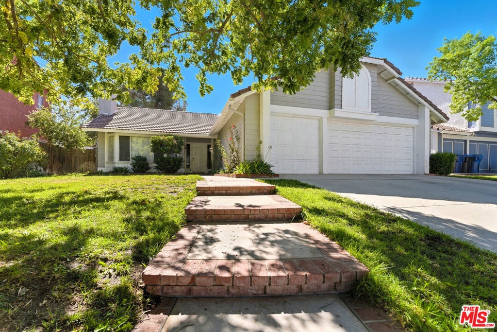 Photo of Listing #25605517