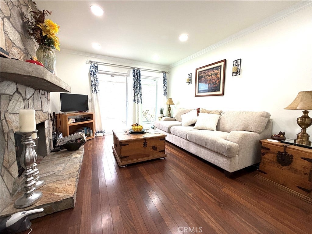 Photo of Listing #SR25240082