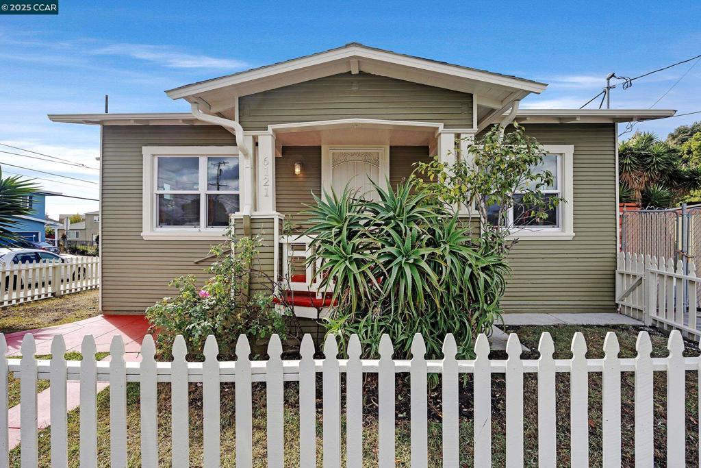 Photo of Listing #41114801