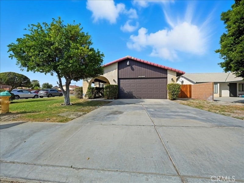 Photo of Listing #SB25239314