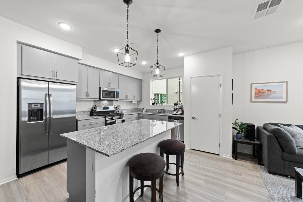 Photo of Listing #250041750SD