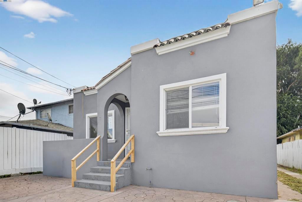 Photo of Listing #41114888