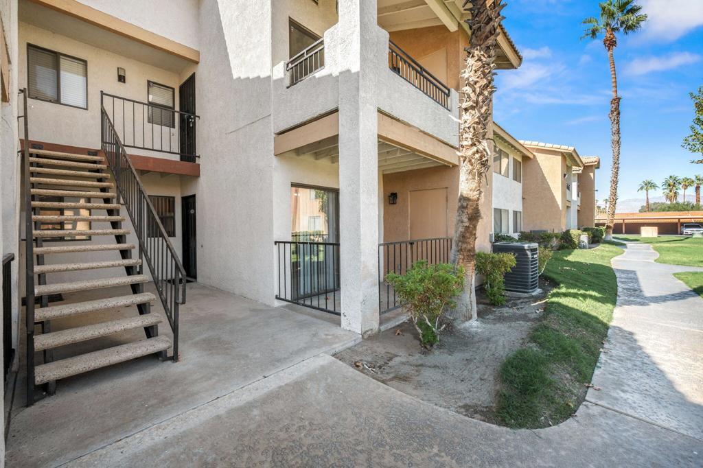 78650 Avenue 42 # 1005, Bermuda Dunes
