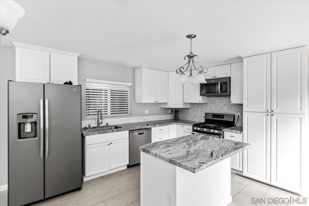 Photo of Listing #250041800SD