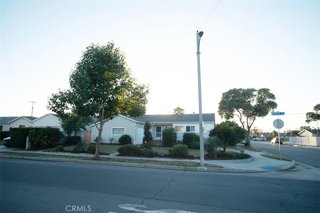 Photo of Listing #PW25240752