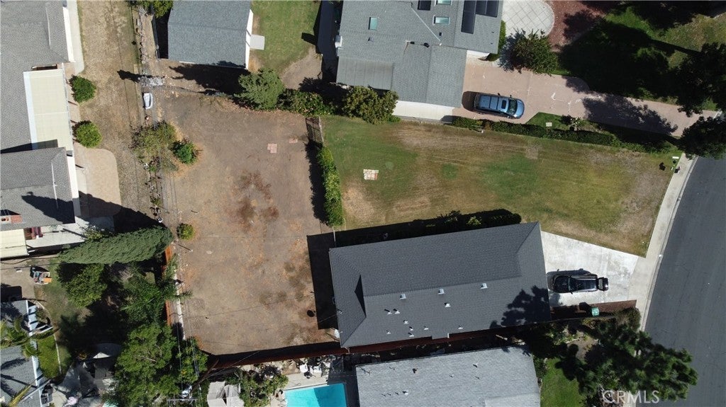 Photo of Listing #PW25241075