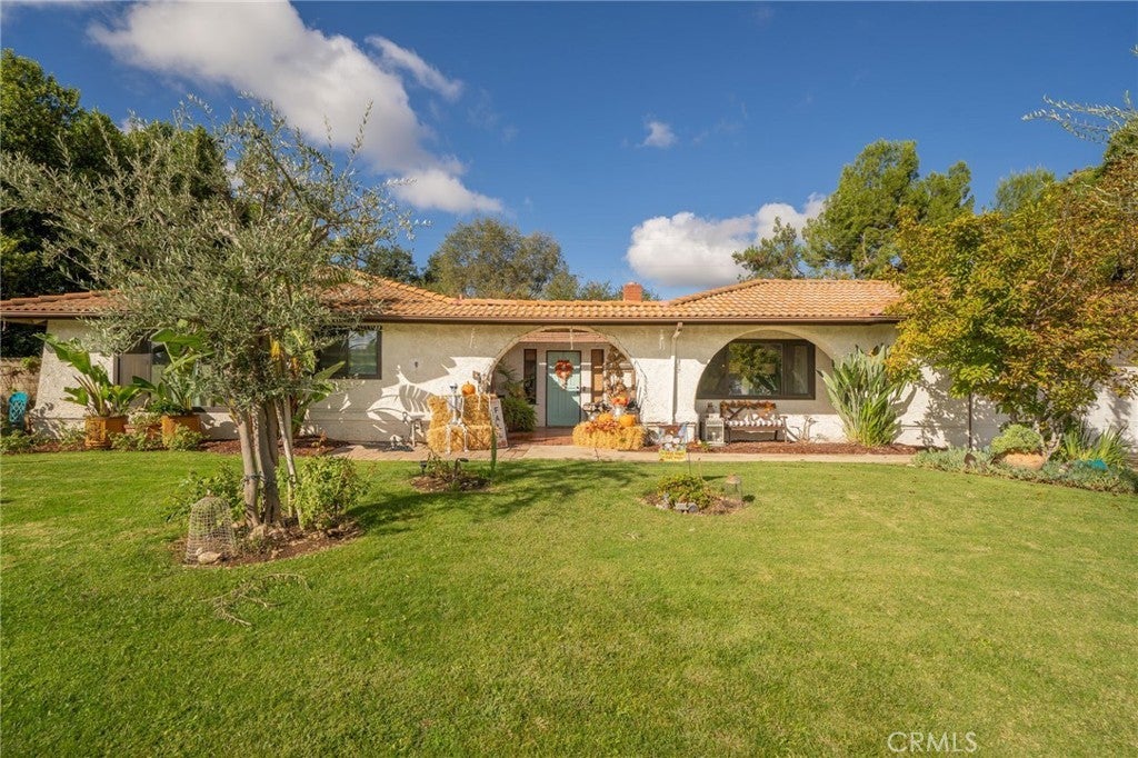 Photo of Listing #CV25240565