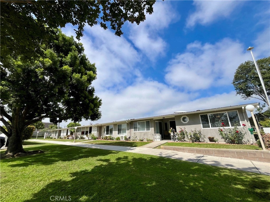 Photo of Listing #PW25241267